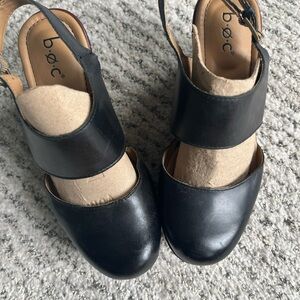 b.o.c. Women's Black Mules